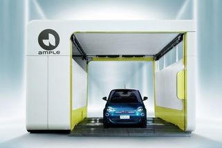 Stellantis nabídne plnou baterii elektromobilu už za pět minut, jednoduše ji vymění - Novinky